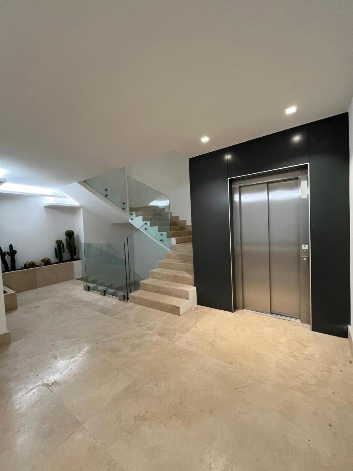 Giolu Colosseo Apartment